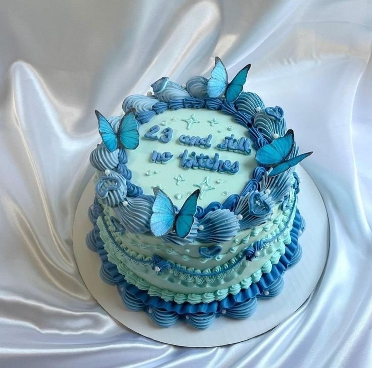 Tiered wedding cake