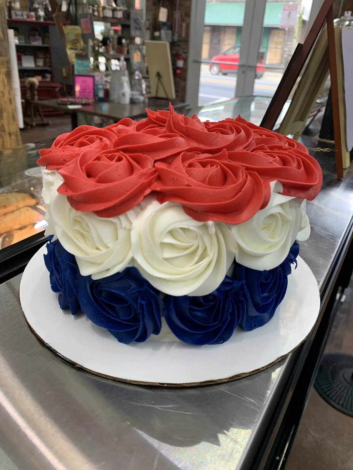 Anniversary flowers cake